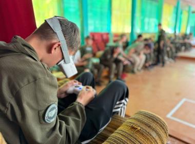 Курсанты смены «Время юных героев» в Бурятии показали мастерство управления дронами