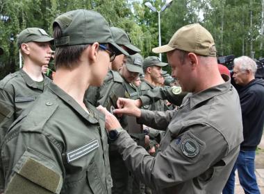 Директор Центра «ВОИН» и директор Роспатриотцентра Росмолодёжи открыли третью смену «Время юных героев» в Чувашии