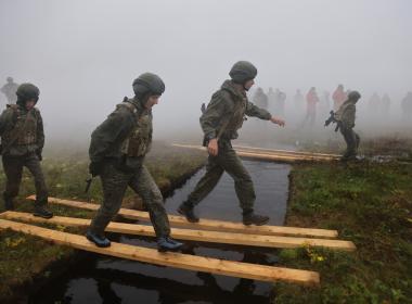 К 80-летию Курильской десантной операции Центр «ВОИН» организовал полосу препятствий «Штурм Шумшу» на Сахалине