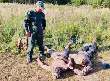 Инструктор Центра «ВОИН» из Кузбасса Алексей Бурлаков проводит занятия для курсантов Военного университета