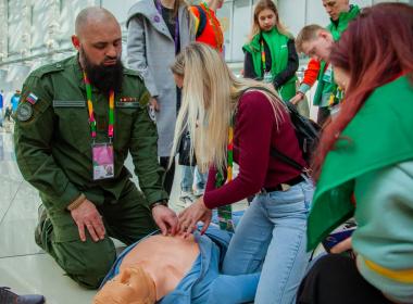 Более 4 тысяч человек посетили площадку Центра «ВОИН» на Всемирном фестивале молодёжи