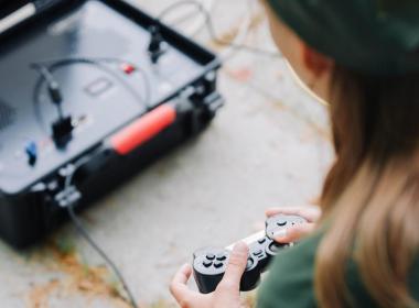 За дронами – будущее: телеканал «Звезда» показал , как Центр «ВОИН» гот