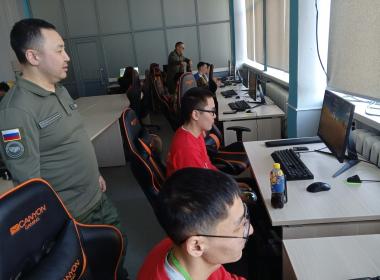 Директор Центра «ВОИН» наградил победителей конкурса «Сила в единстве» в Якутии