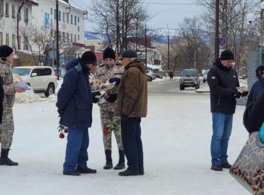 Сахалинские курсанты приняли участие в акции «Блокадный хлеб»